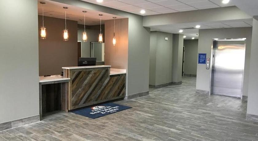 Americas Best Value Inn & Suites Хорн Лейк Екстериор снимка