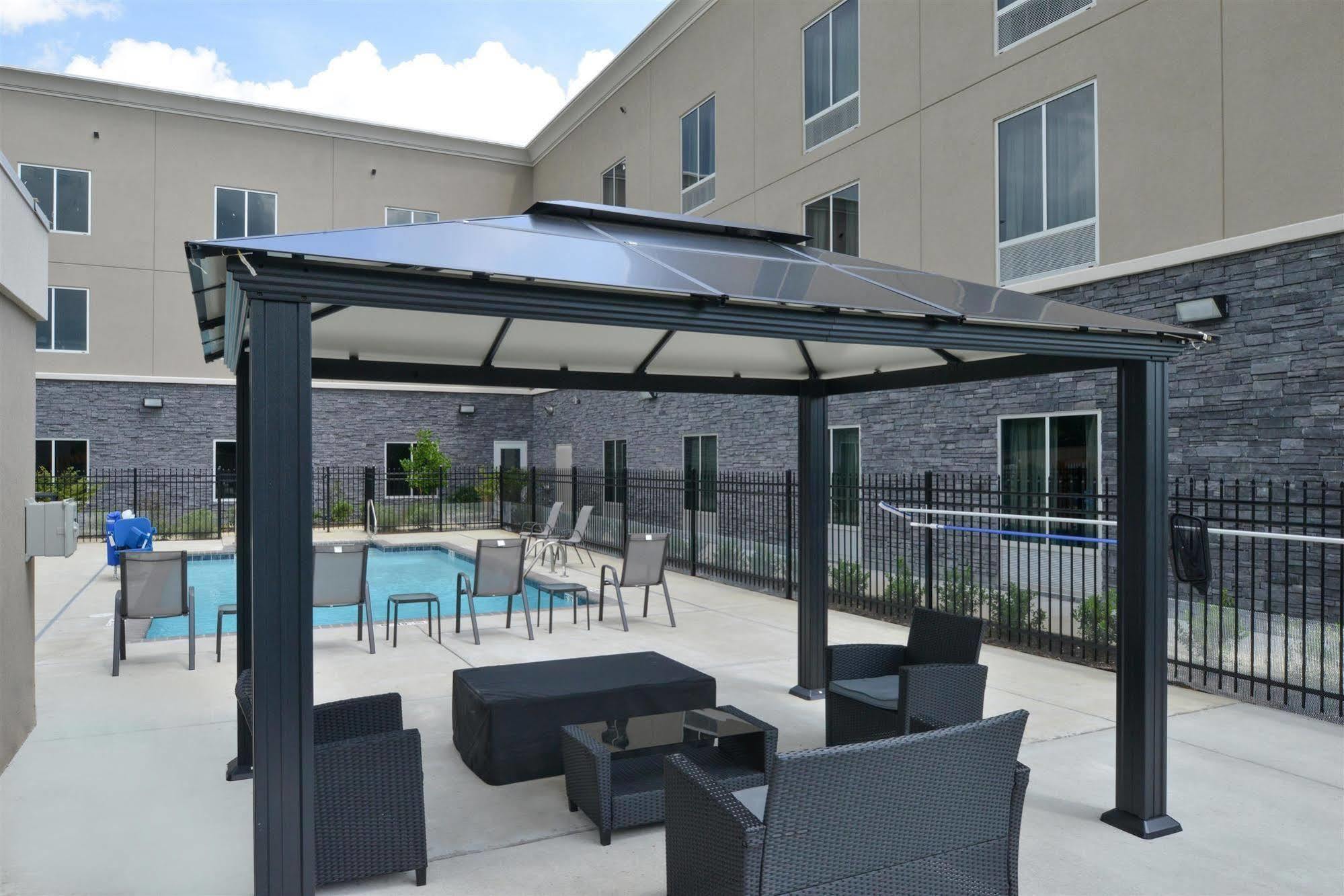 Americas Best Value Inn & Suites Хорн Лейк Екстериор снимка